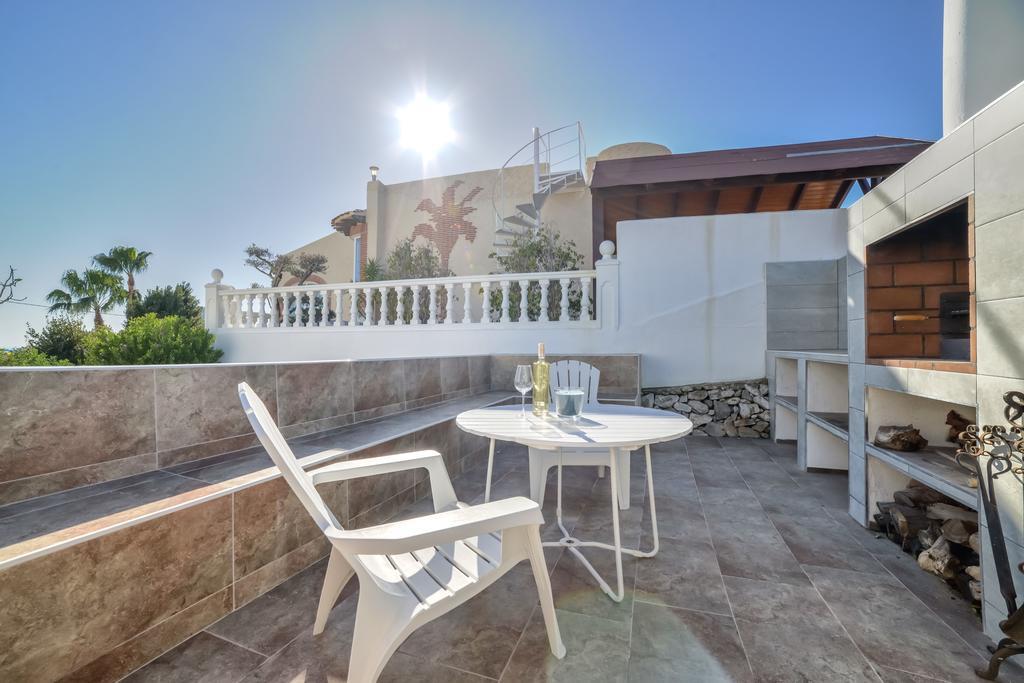 קלפה Villa Royale Private Pool Top Of The Hill Superb Views מראה חיצוני תמונה