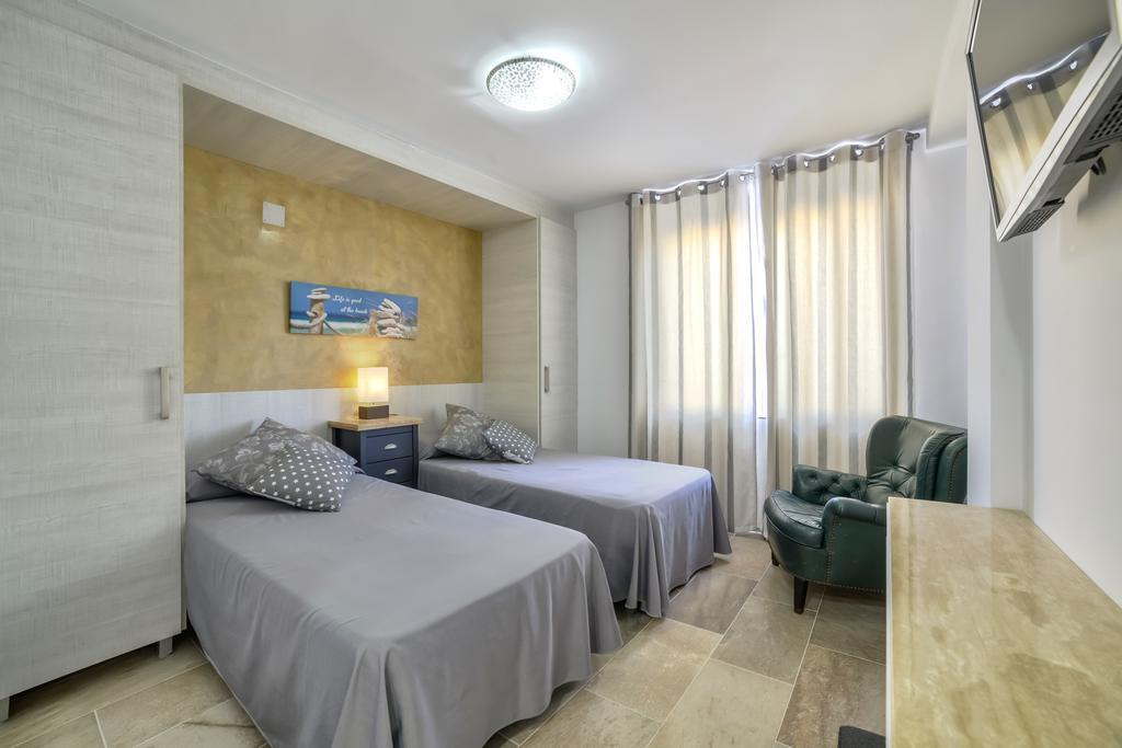 קלפה Villa Royale Private Pool Top Of The Hill Superb Views מראה חיצוני תמונה
